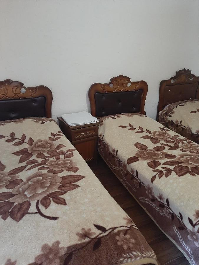 Narvar Hotel ゴリス エクステリア 写真